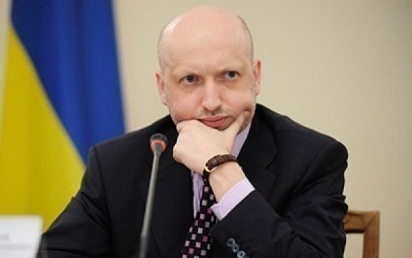 Турчинов отказался переходить в правительство, - СМИ