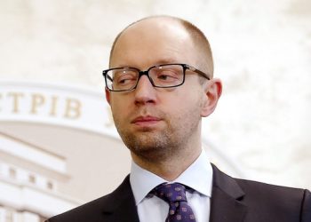 Яценюк назвал условия отставки