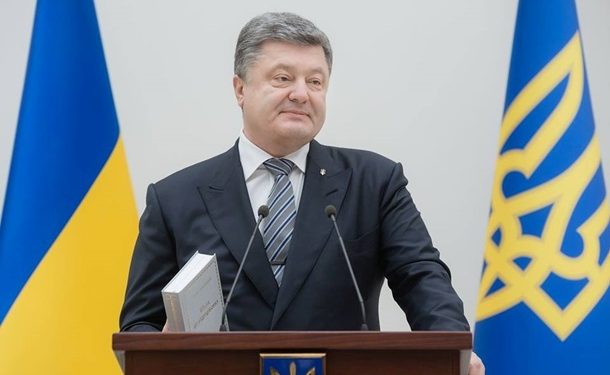 Зарплата Порошенко выросла в 6 раз