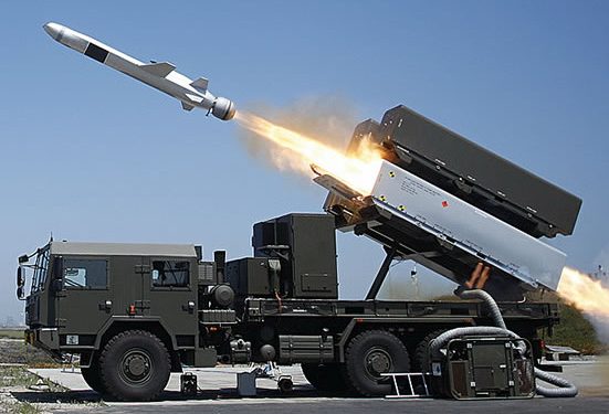 На российской военной базе Хмеймим в Сирии развернуты РК "Искандер", - СМИ