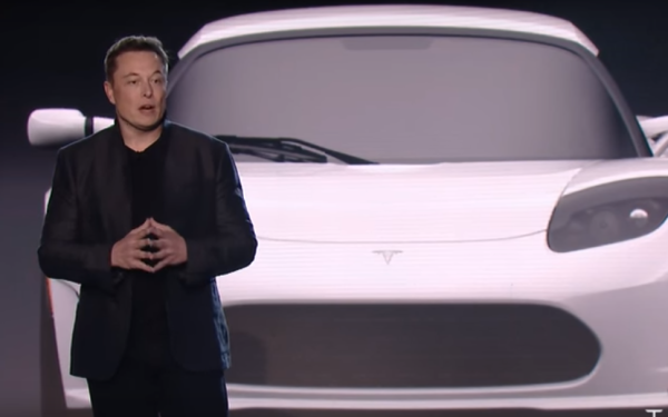 Количество желающих купить новый "народный" электромобиль Tesla 3 превысило 200 тысяч