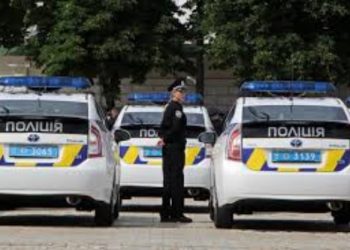 Женщина-полицейский в Черкассах в одиночку разобралась с пьяной компанией