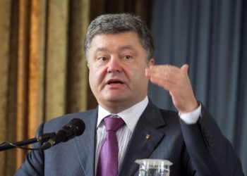 У Порошенко пригрозили роспуском парламента