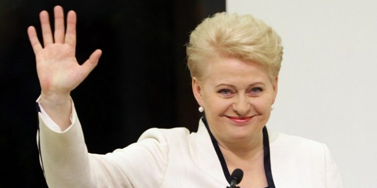 Предложение Еврокомиссии об отмене виз для Украины прокомментировала президент Литвы