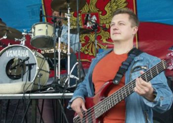 Российский писатель знает, за что убили бас-гитариста "Любэ" Павла Усанова