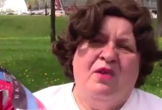 Жительница "ДНР" призывает Путина разбомбить Верховную Раду, - видео