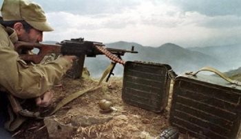 Армения и Азербайджан заявили о возобновлении обстрелов
