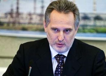 Двое детей и супруга Фирташа являются гражданами РФ
