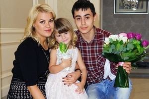 Бывший футболист "Динамо" в запое избил сына и поиздевался над дочкой