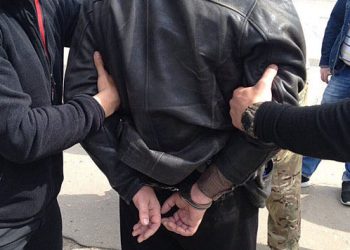 В Харькове на взятке задержали военного комиссара