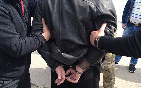 В Харькове на взятке задержали военного комиссара