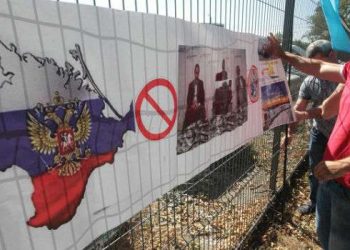 Оккупанты в Крыму открыли охоту на сотрудников СМИ за «сепаратизм»