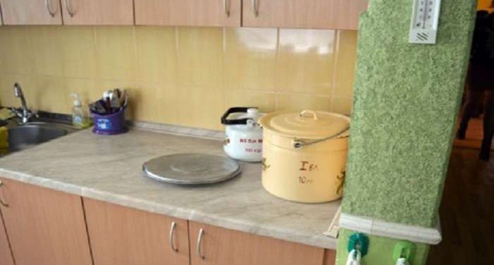 В детсаду Краматорска сотрудница напоила детей раствором белизны