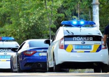 Во Львове во время выполнения служебных обязанностей пострадали двое полицейских