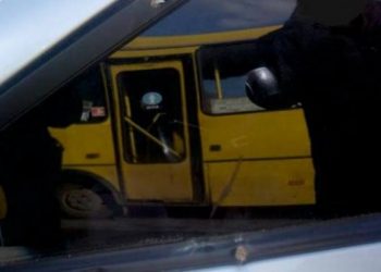 Во Львове пьяные дети повредили автомобиль