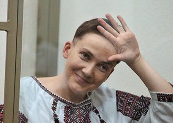 Савченко бросает в жар, - адвокат Новиков