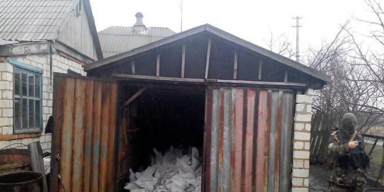 Около 6 тонн олова нашли в частном доме в Луганской области