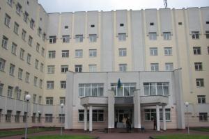 Из окна онкологической больницы во Львове выбросился мужчина