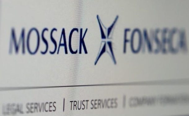 Панамагейт: оперативники провели обыски в офисах компании Mossack Fonseca