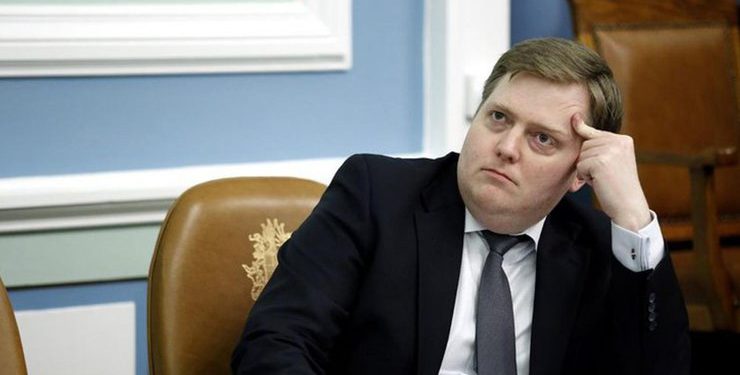 Премьер Исландии ушел с интервью после вопроса об оффшорах, - пресса