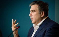 Саакашвили выдвинул ультиматум Порошенко
