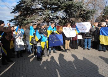 В Крыму начался Майдан против путинских коррупционеров