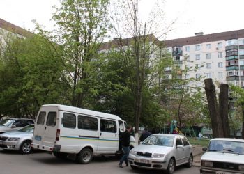 В Ужгороде ограбили секретаря суда на более чем 1 миллиона гривен