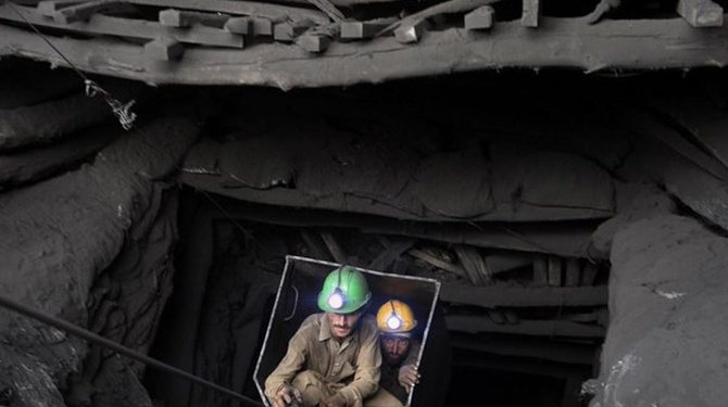 Обвал шахт в Донецкой области: есть погибший