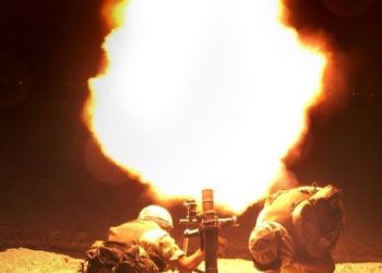 Видеозапись неудачного выстрела боевиков "ДНР" из миномета набирает популярность в сети