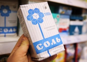 Украинскую соль разрешили ввозить в Россию