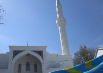 Глава ЦИК Курултая сообщил об обыске в крымской мечети