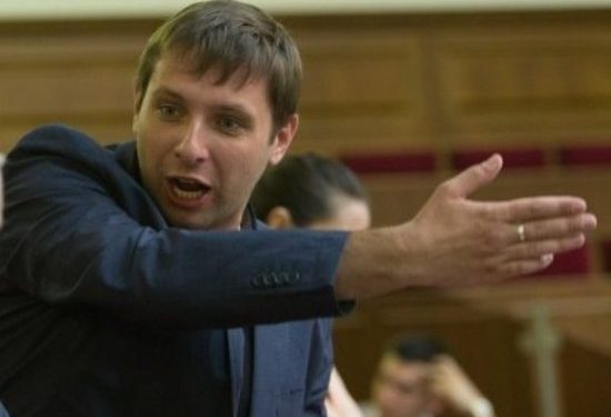 Парасюк раскрыл факты "темного прошлого" Луценко