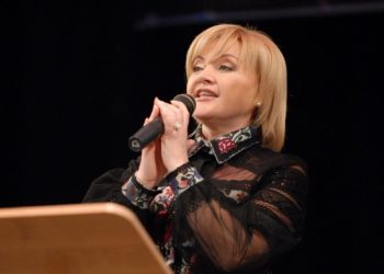 Украинская певица Оксана Билозир официально стала депутатом