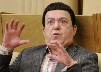 Попасть на "Евровидение-2017" Кобзон, в отличие от Шнурова, не сможет