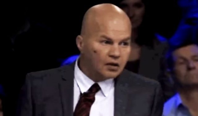 В эфире российского телеканала подрались 2 украинца, - видео