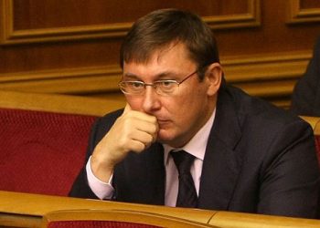 СМИ: «Народный фронт» поддержит Луценко на должность Генпрокурора