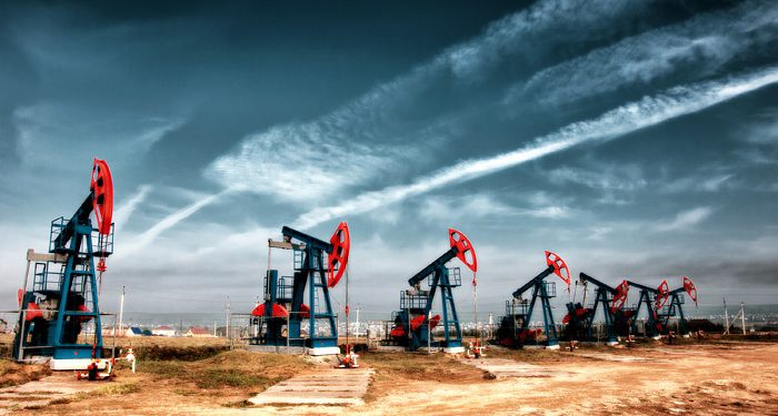 Нефть Brent торгуется выше 50 долларов за баррель