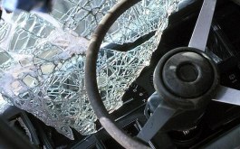 Авария в Николаеве: Столкнулись две армейские грузовики и школьный автобус