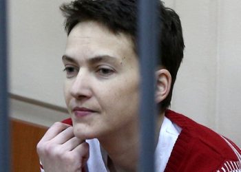Савченко вылетела в Киев на президентском самолете