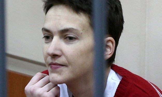 Савченко вылетела в Киев на президентском самолете