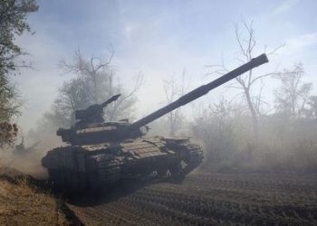 Боевики держат в Луганске семь танков, - ОБСЕ