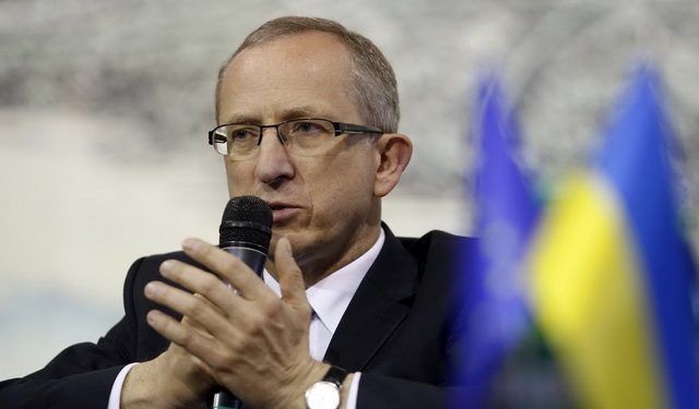 Томбинский ничего не знает о проблемах с отменой виз для Украины