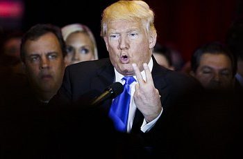 Трамп: Наступит момент, когда США откроют огонь по самолетам России