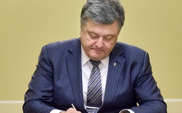 Иностранцам разрешили служить на контрактной основе в украинской армии