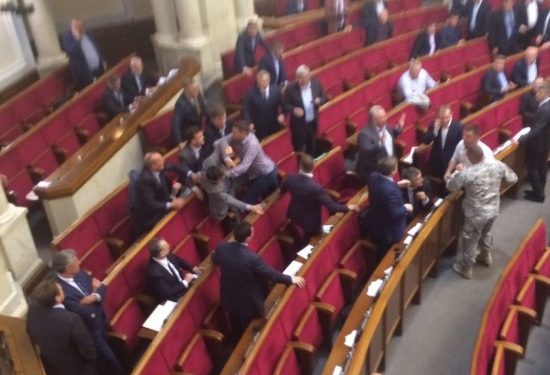 В Верховной Раде опять драка, - опубликовано видео