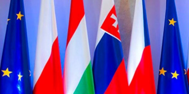 Польша инициирует создание ассамблеи Вышеградской четверки, Румынии и Украины, - пресса