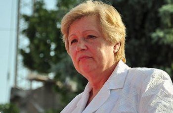 Силовики провели обыск у коммунистки Александровской