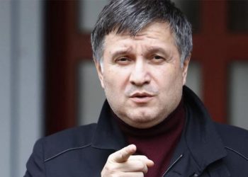 На хищении 400 тыс грн задержан главный санврач Украины