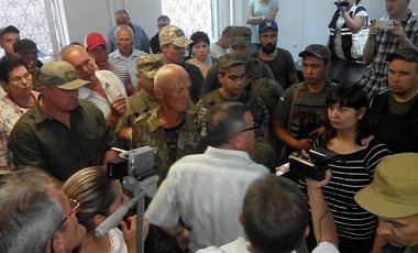 В Мариуполе на суде по делу об убийстве СБУшника произошли потасовки