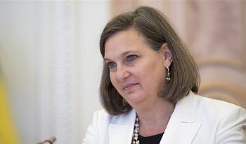 СМИ: Нуланд летит в Киев, а потом в Москву